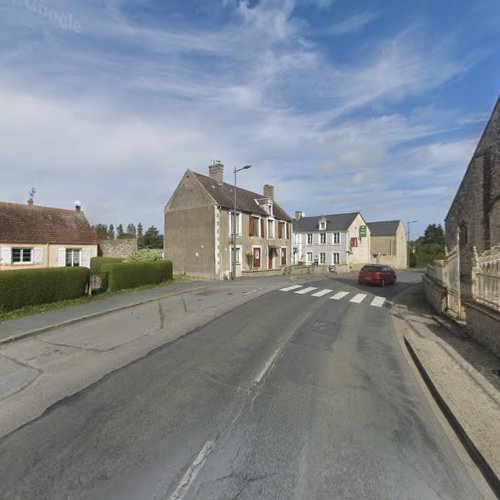 Cimetière à Formigny La Bataille