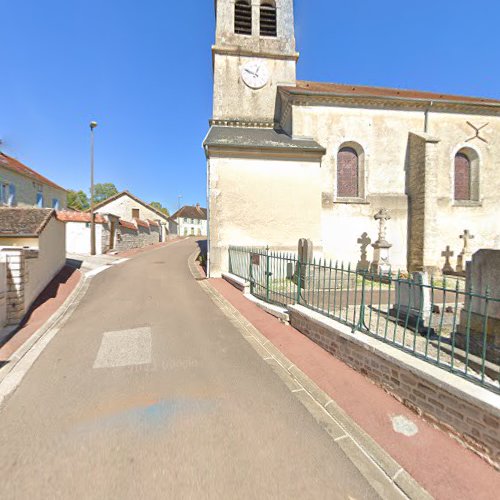 Église Saint-Bénigne à Vitry-le-Croisé