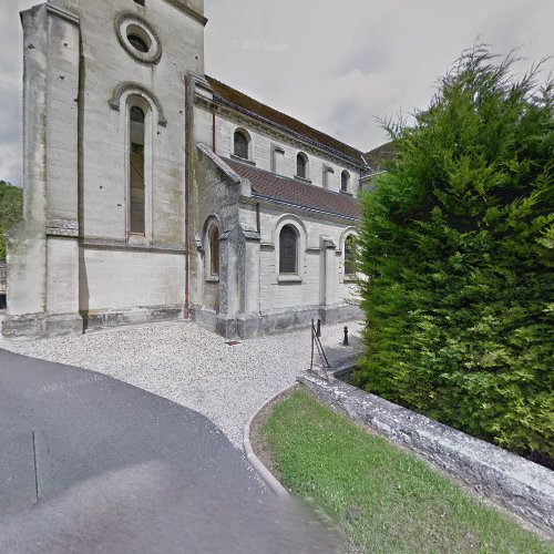 Cimetière de l'église à Vendresse-Beaulne