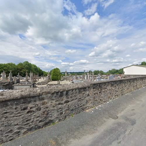 Cimetière à Glanges