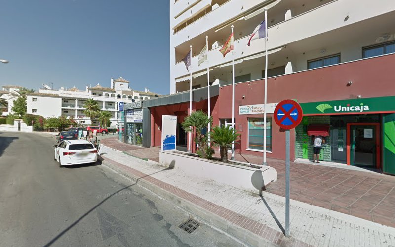Clinica Dental Paseo Girasoles Benalmadena (urgencias),Malaga