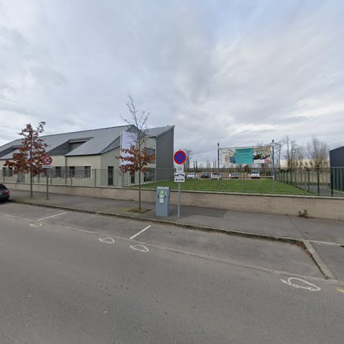 Borne de recharge de véhicules électriques BES Charging Station Saint-Cyr-l'École