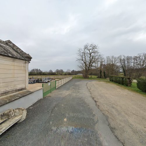 Cimetière Cimetière de Chevagnes Chevagnes