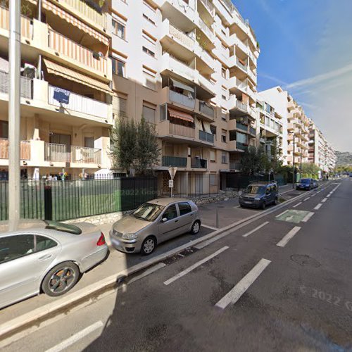 Borne de recharge de véhicules électriques Prise de Nice Charging Station Nice