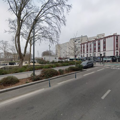 Borne de recharge de véhicules électriques Métropolis Charging Station Saint-Ouen-sur-Seine
