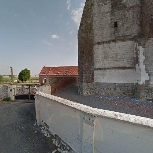 Église catholique Saint-Pierre à Bailleul-aux-Cornailles et son Cimetière à Bailleul-aux-Cornailles