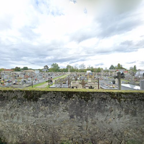 Cimetière de Saint-Médard-en-Jalles à Saint-Médard-en-Jalles