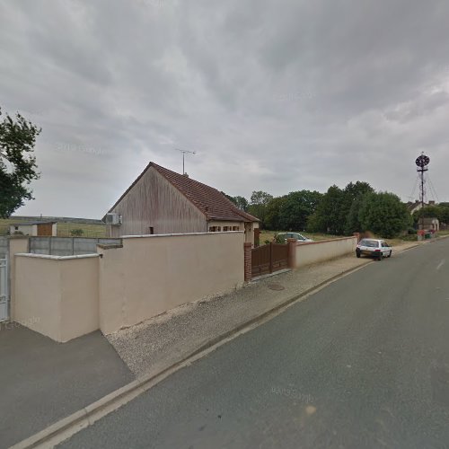 Cimetière à Nogent-le-Phaye