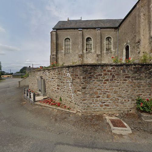 Église catholique Église Saint-Pierre-et-Saint-Paul Montreuil-Poulay