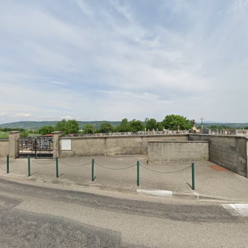 Cimetière à Saint-Victor-de-Cessieu