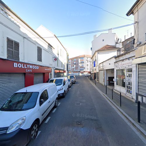 Agence de location de voitures Locomotion Argenteuil