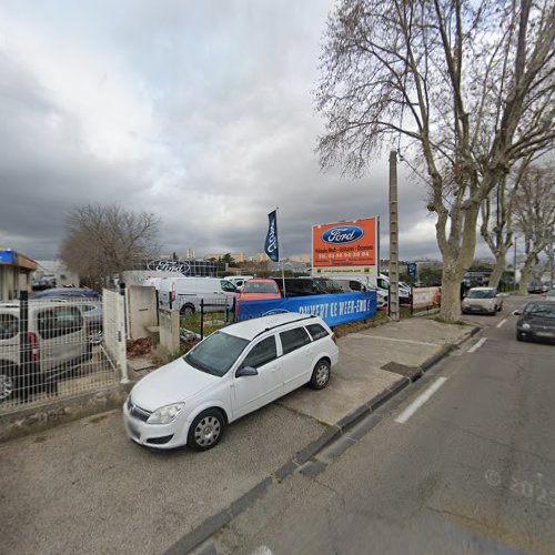 Agence de location de voitures S.E.L.V Société Exploitation Locations Vauclusiennes Nîmes