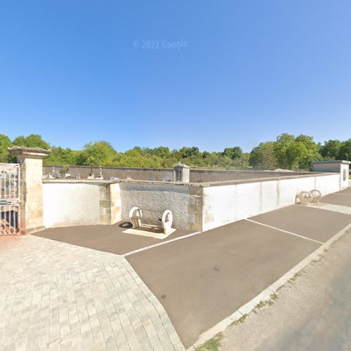 Cimetière à Fleurey-lès-Faverney