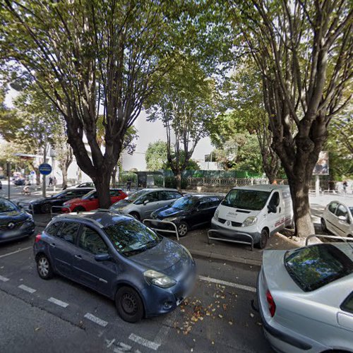 Borne de recharge de véhicules électriques Auto Bleue Charging Station Nice