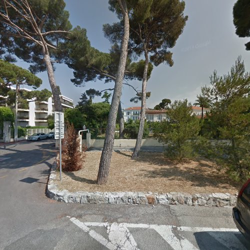 WiiiZ Station de recharge à Cannes