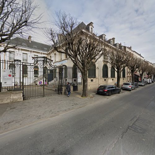 Centre d'accueil pour sans-abris Accueil Et Formation Coallia Ivry-sur-Seine