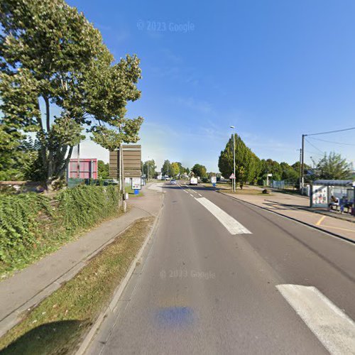 Ghosts of Road à Le Val-d'Hazey