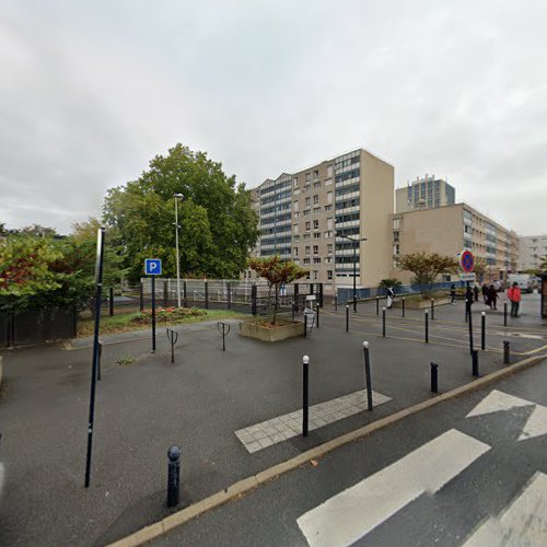 Maison de l'adolescent 94 à Champigny-sur-Marne