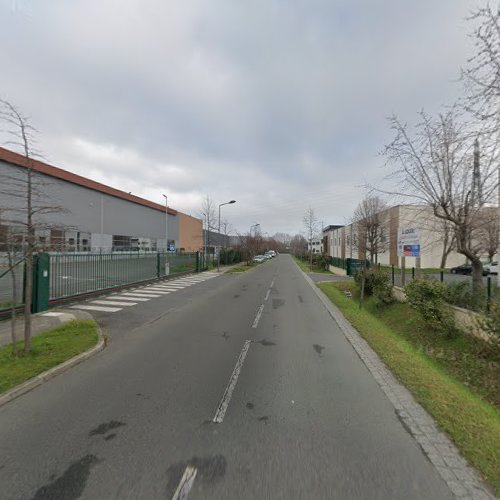 Thales Six à Villeneuve-la-Garenne