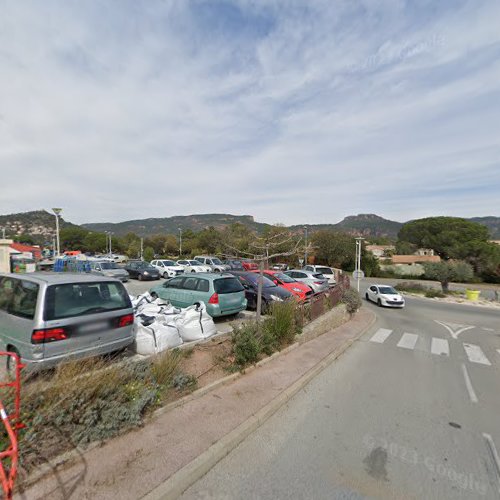 Borne de recharge de véhicules électriques Wiiiz Charging Station Roquebrune-sur-Argens