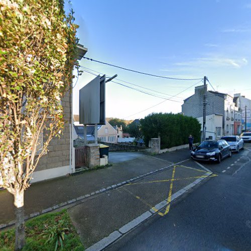 Église Braderie Paroissiale. Lanester