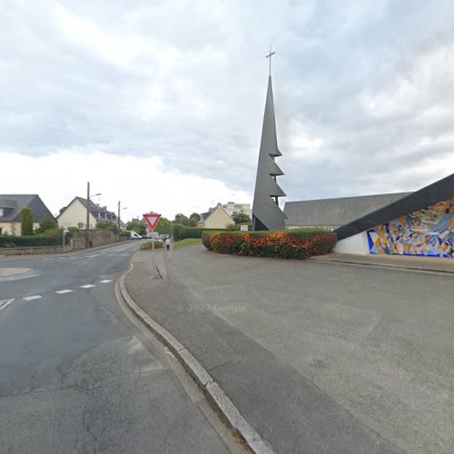 Elena Église Saint-Jean-l'Évangéliste de Saint-Servan Airport à Saint-Malo