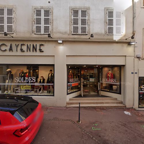 Magasin de chaussures Chaussures Clyde Mâcon