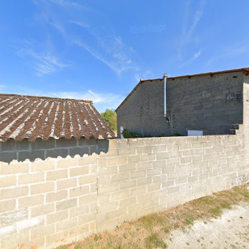 Cimetière à Nérignac