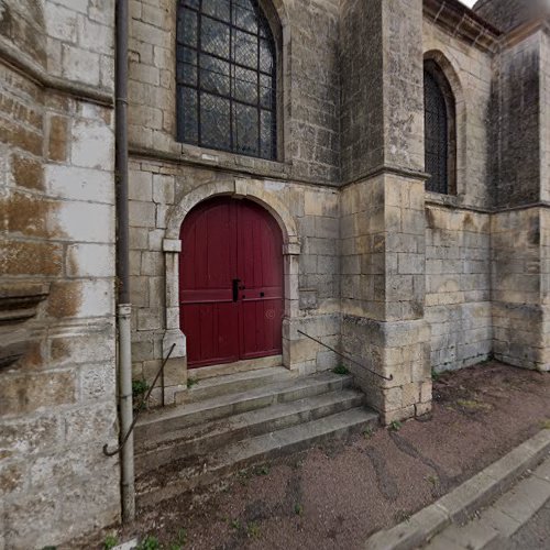 Eglise à Coulanges-sur-Yonne