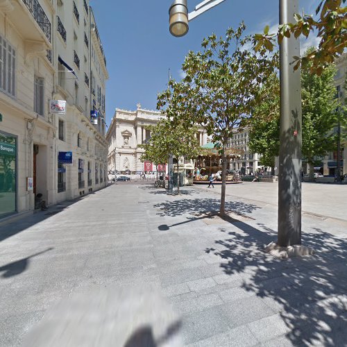 Agence de location de voitures Avis Location Voiture - Marseille Marseille