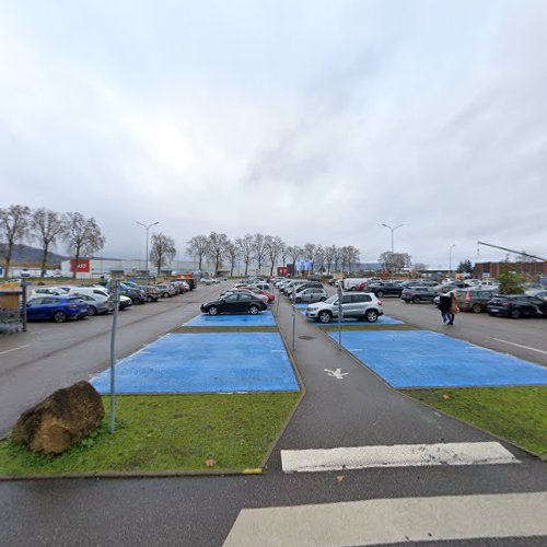 Borne de recharge de véhicules électriques Shell Recharge Charging Station Jouy-aux-Arches