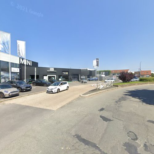 Borne de recharge de véhicules électriques BMW Charging Station Chennevières-sur-Marne