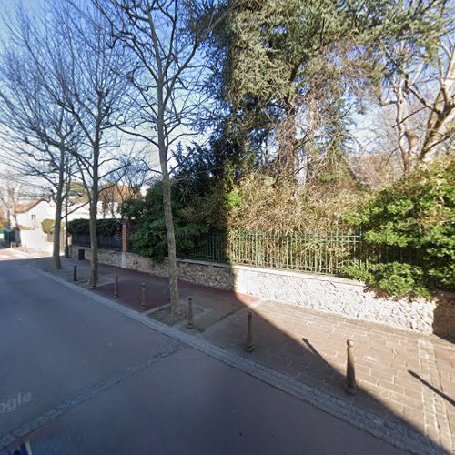 Église catholique service liturgique Maisons-Laffitte