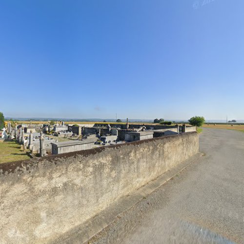 Cimetière à Martres-de-Rivière