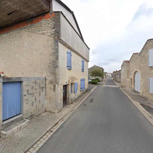 Église Saint-Laurent à Foussignac