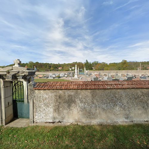 Cimetière à Ray-sur-Saône