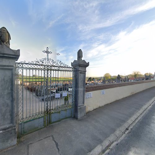 Cimetière à Campigneulles-les-Petites