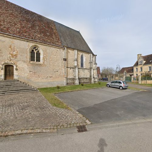 Eglise Saint-Hilaire à Saint-Hilaire-sur-Erre