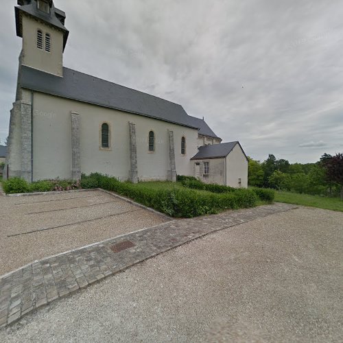 Eglise Saint Sauveur de la Trinité à Cloyes-les-Trois-Rivières