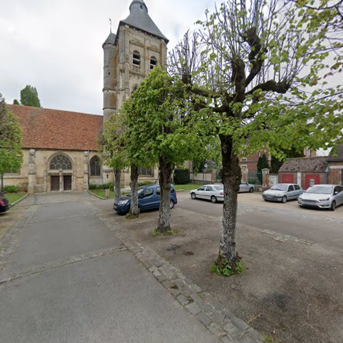 Église catholique Presbytère de Damville - Paroisse Avre et Iton Mesnils-sur-Iton