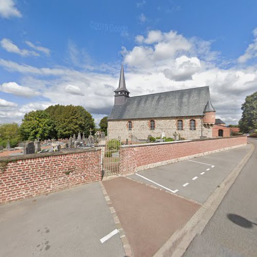 Cimetière à Neuville-en-Avesnois