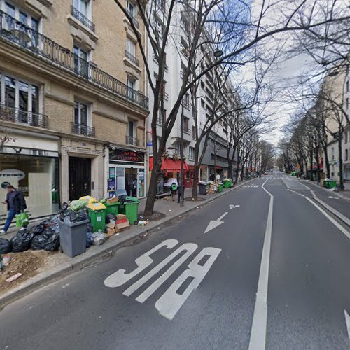 LA VITRINE Immobilier - Gambetta à Paris