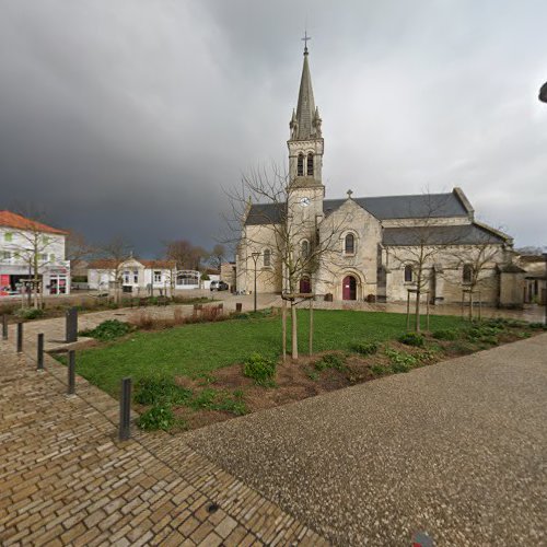 Eglise Saint Etienne à Aigrefeuille-d'Aunis