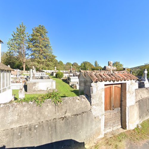 Cimetière à Brengues