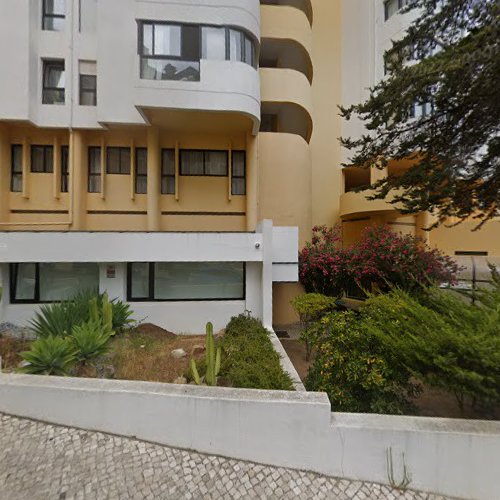 Detalhes E Estilos-móveis E Decoração Lda em Estoril
