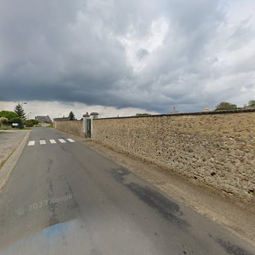 Cimetière à Nogent-le-Bernard