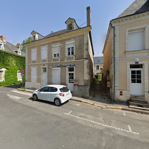 Église Saint-Aubin à Seiches-sur-le-Loir