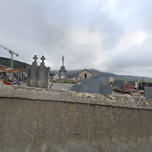 Cimetière à Saint-Victor