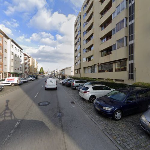 Cabeleireiro De Rua em Sra. da Hora