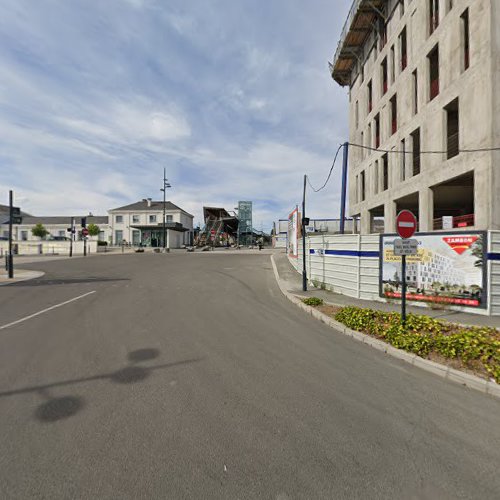 Agence de location de voitures Hertz - Location de voitures - Laval Gare Laval
